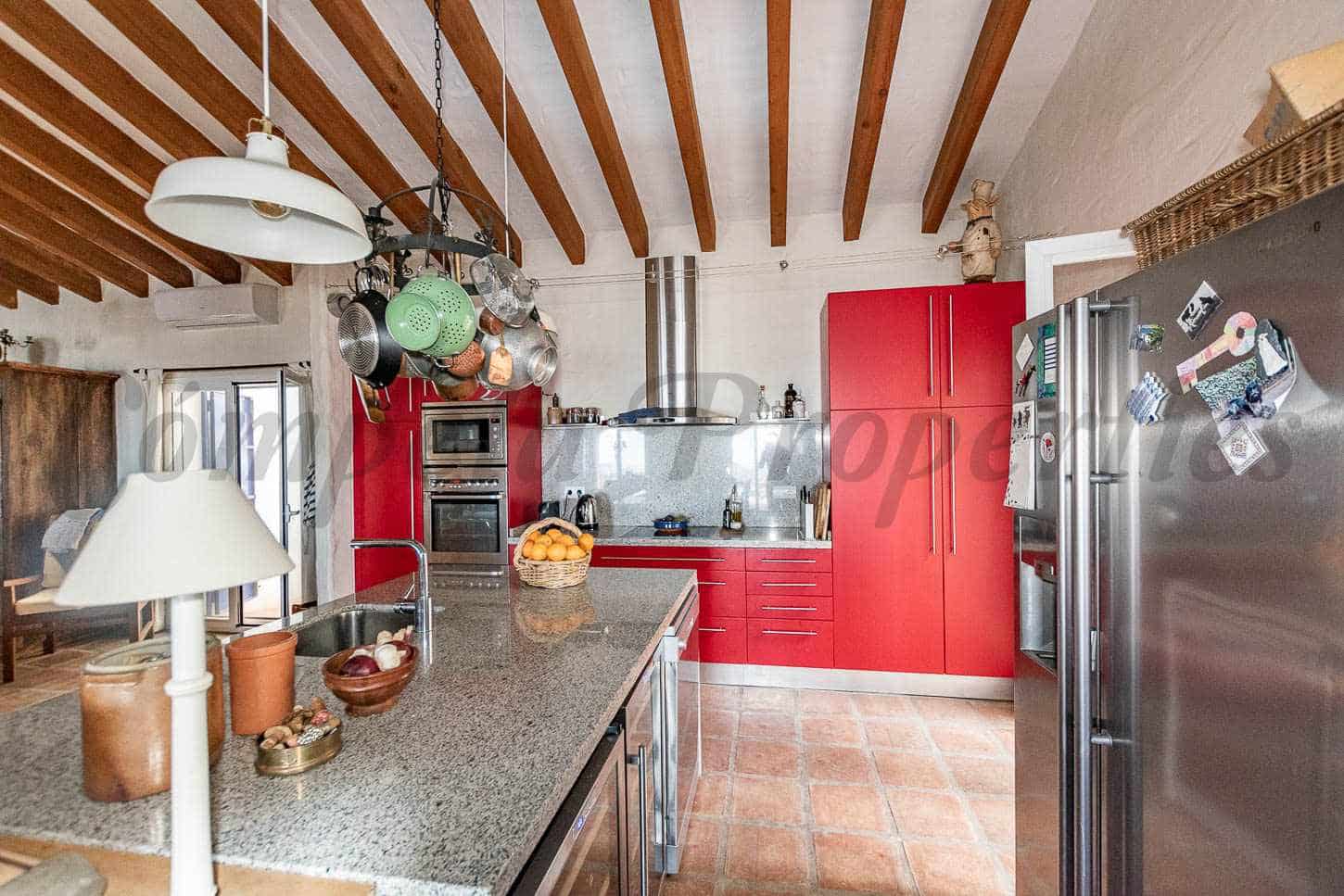 5 soveværelse Villa til salg i Competa med swimmingpool - € 875.000 (Ref: 9536268)