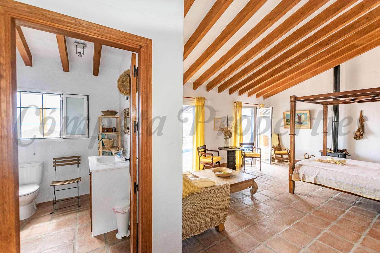 5 soveværelse Villa til salg i Competa med swimmingpool - € 875.000 (Ref: 9536268)