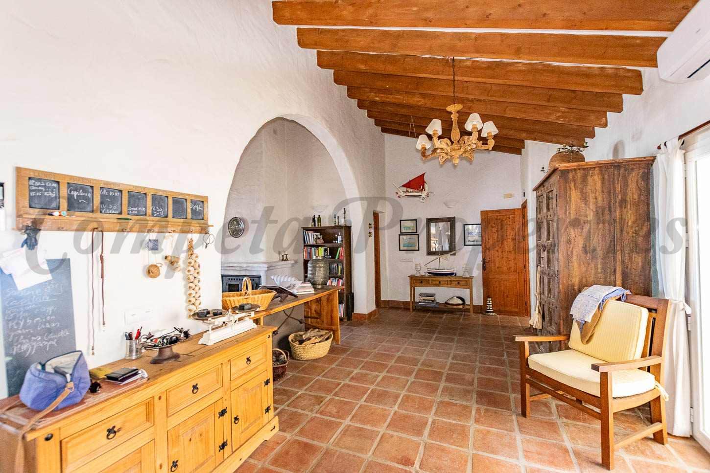 5 soveværelse Villa til salg i Competa med swimmingpool - € 875.000 (Ref: 9536268)