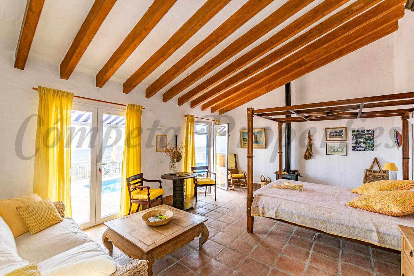 5 soveværelse Villa til salg i Competa med swimmingpool - € 875.000 (Ref: 9536268)