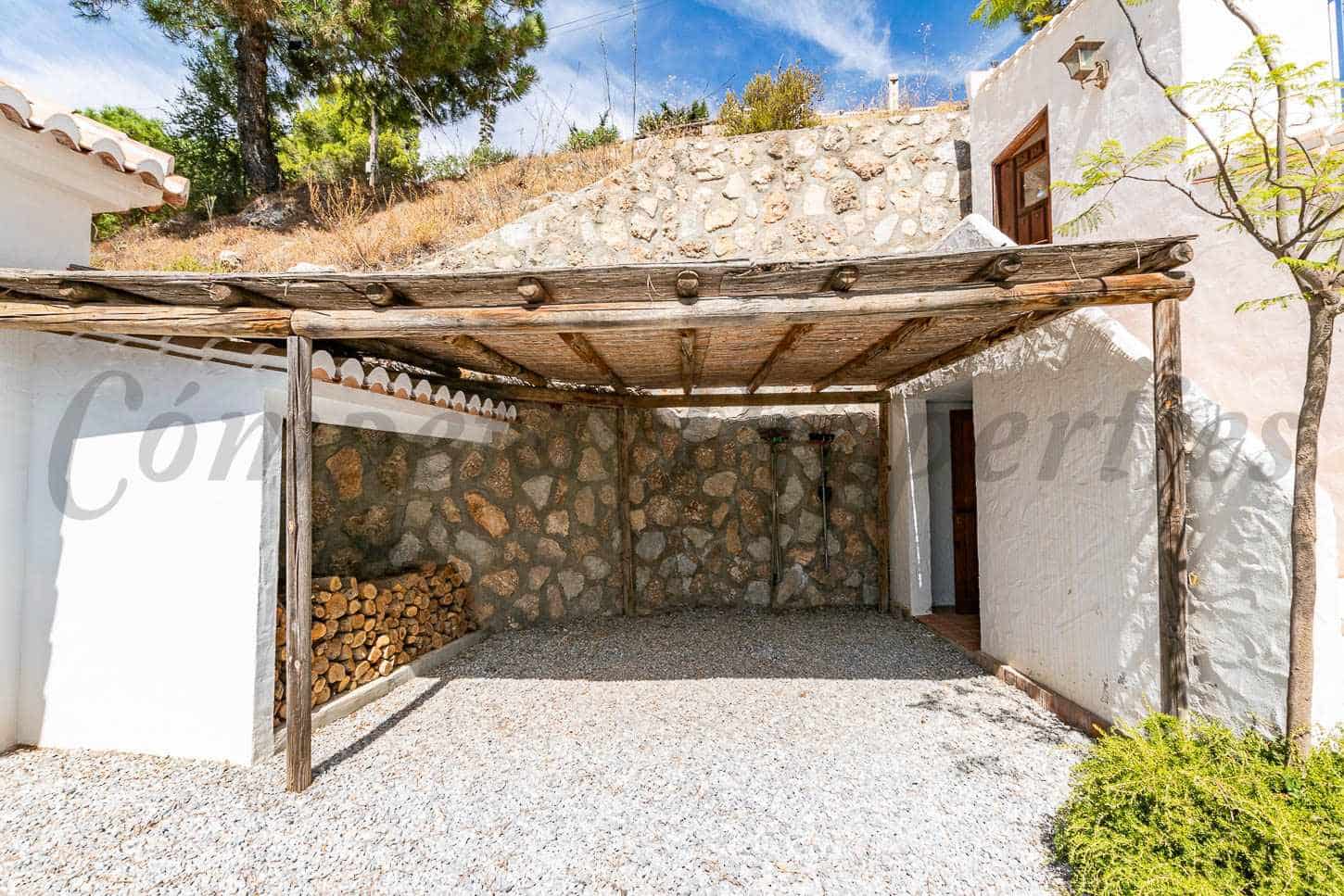 5 soveværelse Villa til salg i Competa med swimmingpool - € 875.000 (Ref: 9536268)