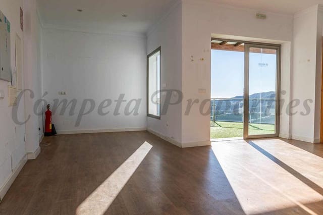 12 soveværelse Hotel til salg i Canillas de Albaida med swimmingpool - € 750.000 (Ref: 9536319)