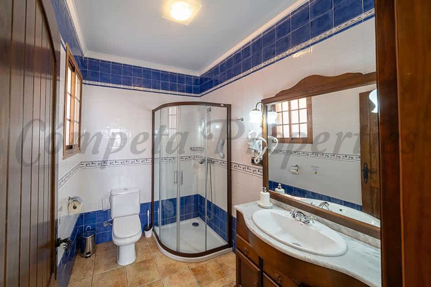4 camera da letto Finca/Casa di Campagna da affittare in Torrox con piscina garage - 1.700 € (Rif: 9542101)