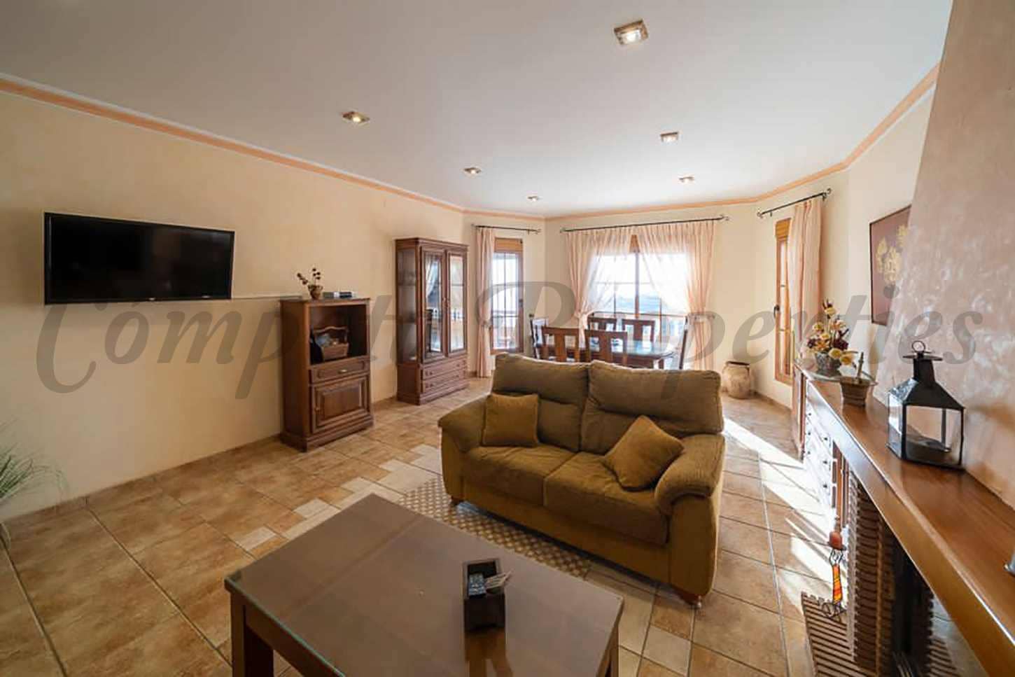 4 camera da letto Finca/Casa di Campagna da affittare in Torrox con piscina garage - 1.700 € (Rif: 9542101)