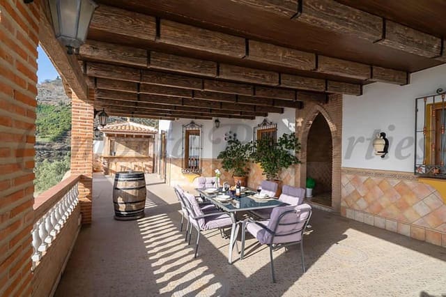 4 camera da letto Finca/Casa di Campagna da affittare in Torrox con piscina garage - 1.700 € (Rif: 9542101)