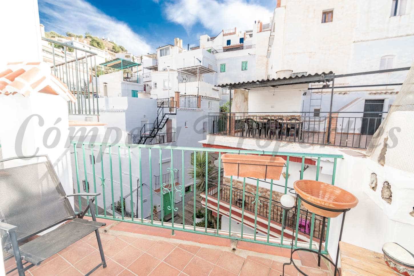 1 quarto Casa em Banda para arrendar em Competa - 525 € (Ref: 9547215)