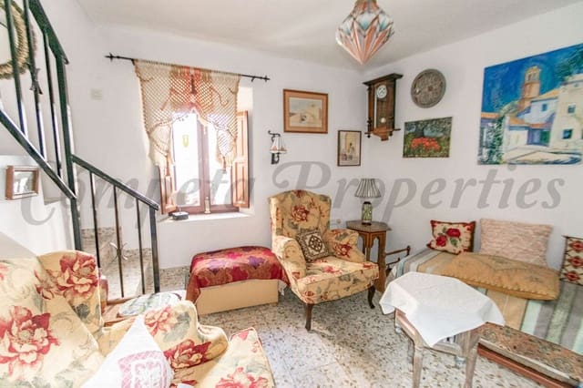 1 quarto Casa em Banda para arrendar em Cómpeta - 525 € (Ref: 9547215)