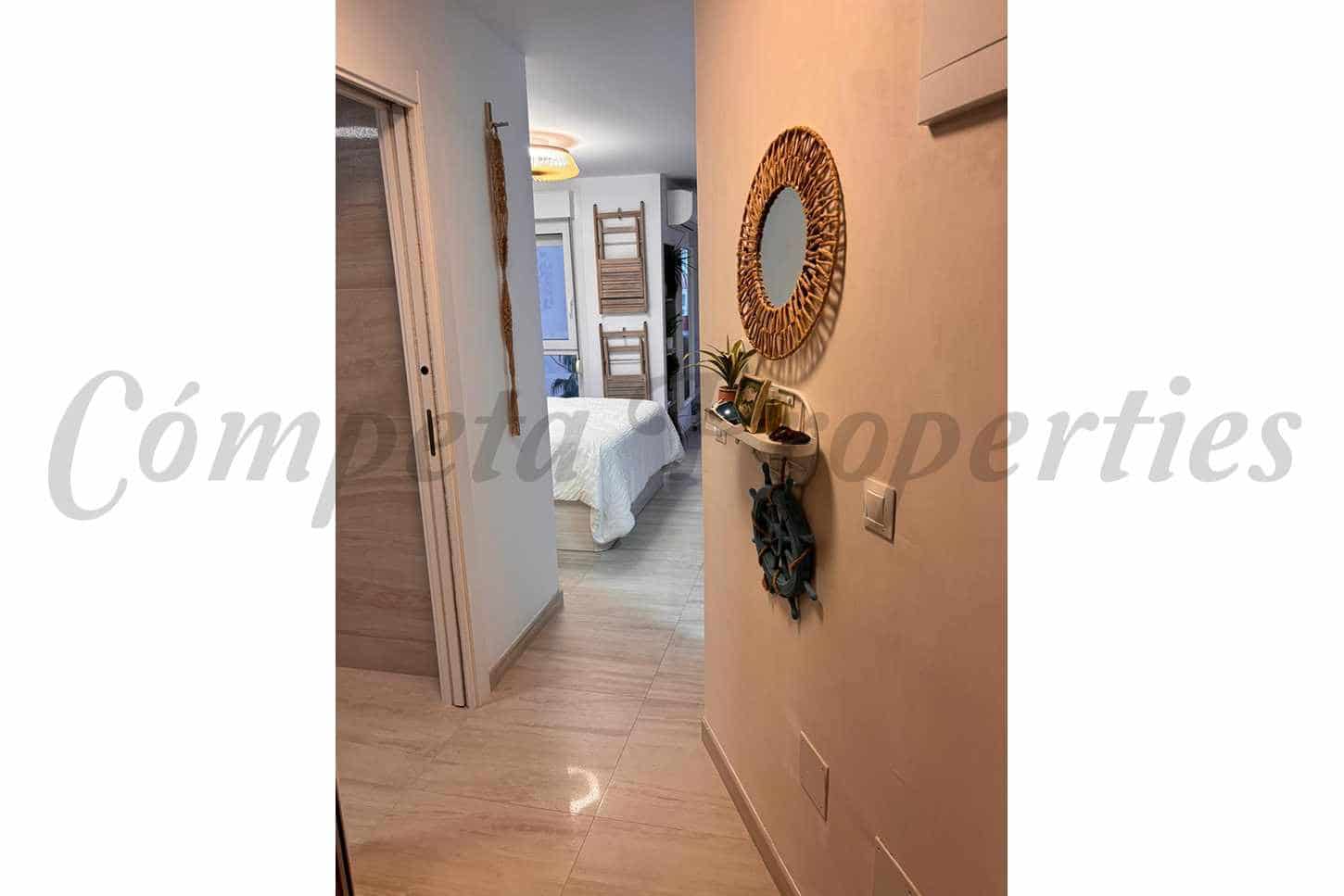 1 quarto Apartamento para venda em Torrox com piscina - 197 000 € (Ref: 9551997)