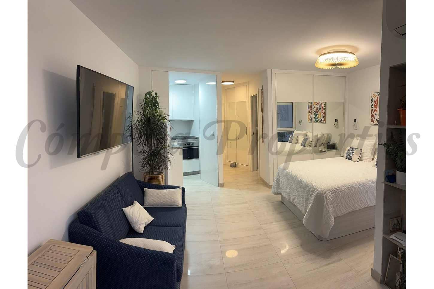 1 quarto Apartamento para venda em Torrox com piscina - 197 000 € (Ref: 9551997)