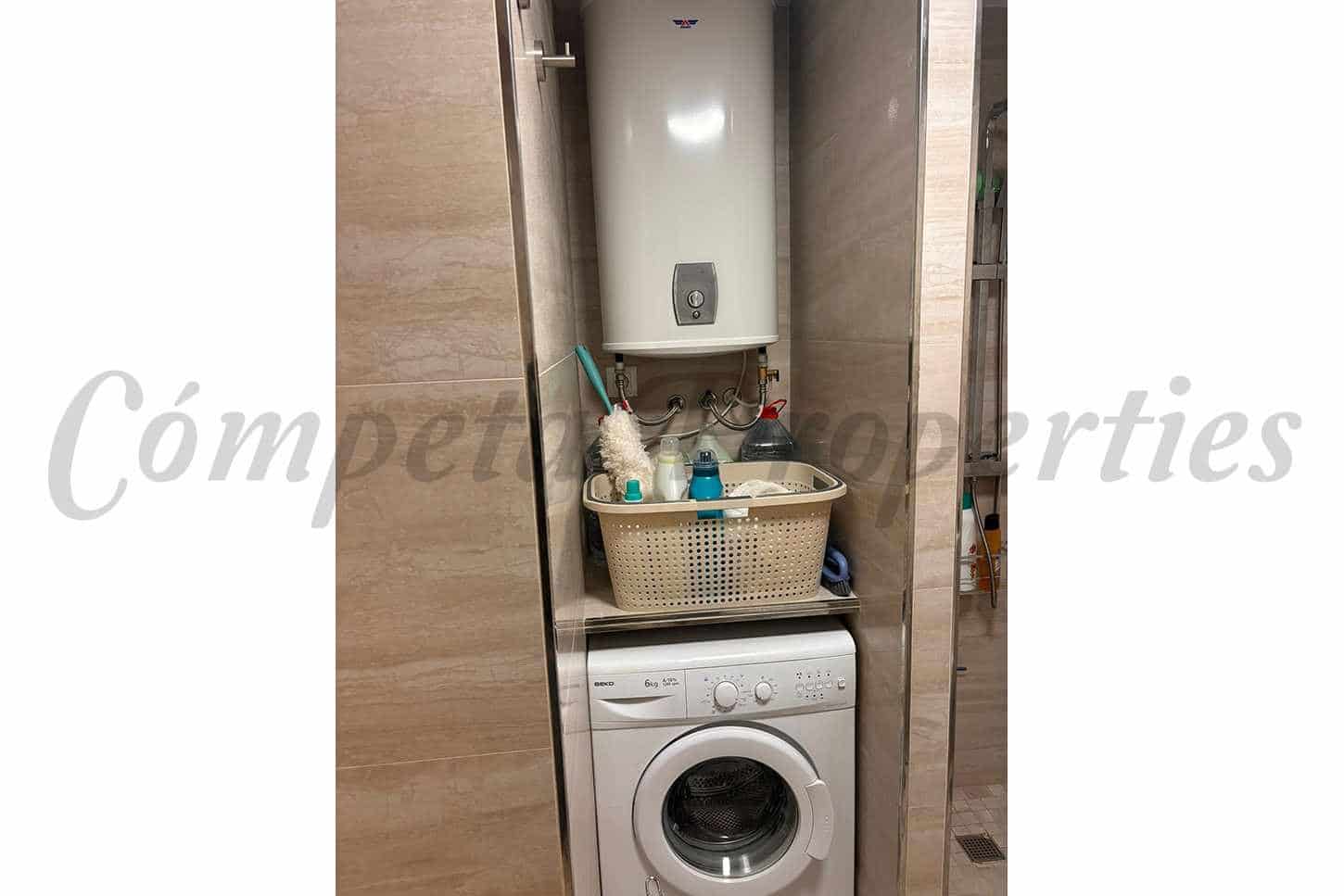 1 quarto Apartamento para venda em Torrox com piscina - 197 000 € (Ref: 9551997)