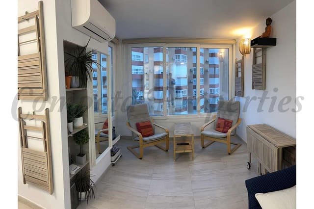 1 quarto Apartamento para venda em Torrox com piscina - 197 000 € (Ref: 9551997)