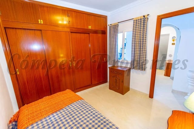 3 soveværelse Byhus til leje i Torrox - € 750 (Ref: 9562211)