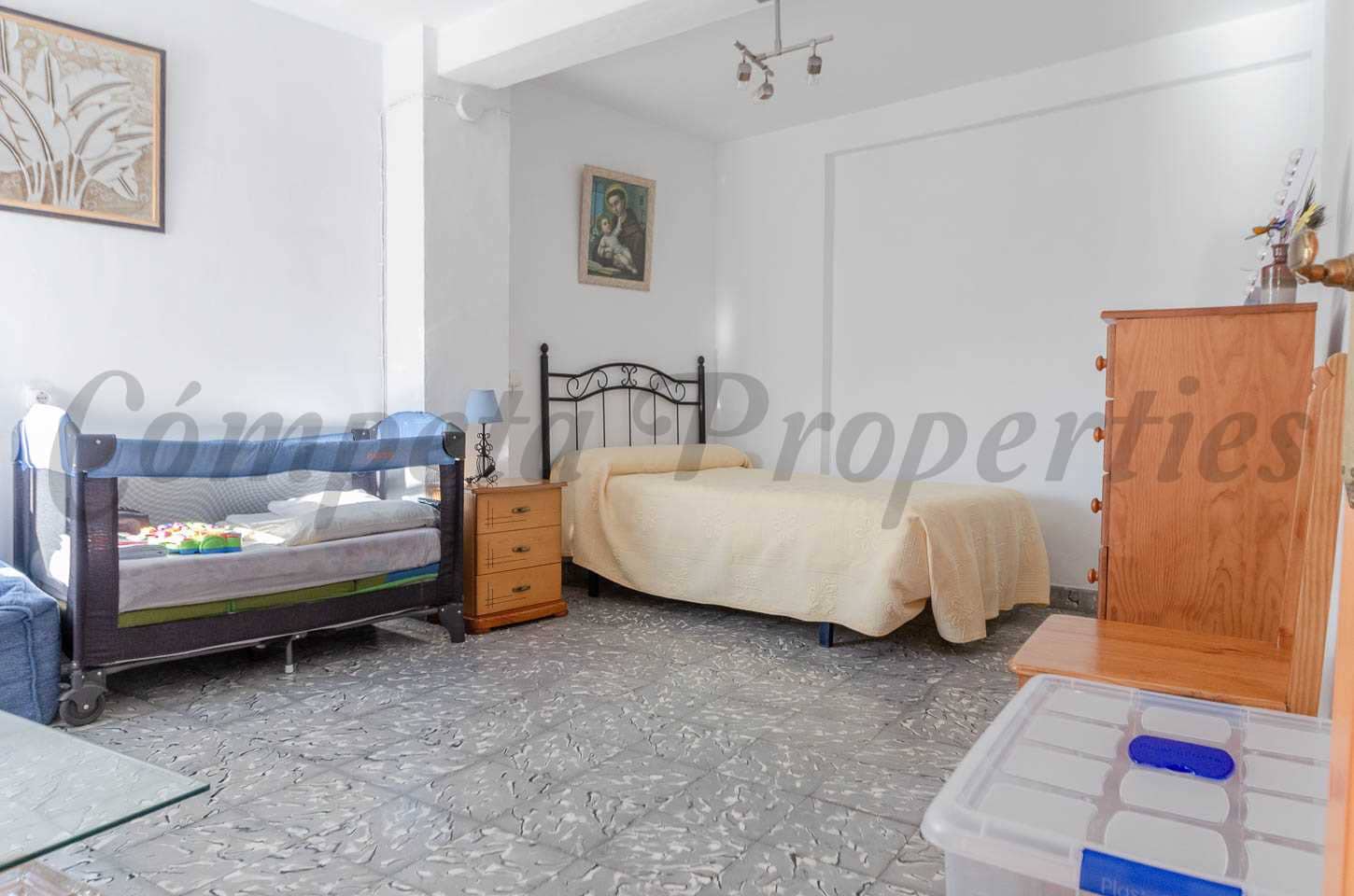 2 soveværelse Byhus til leje i Competa - € 600 (Ref: 9572194)