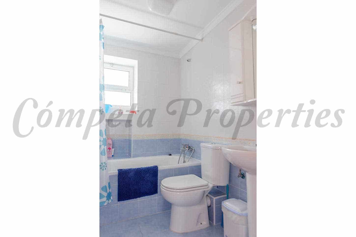 2 soveværelse Byhus til leje i Competa - € 600 (Ref: 9572194)