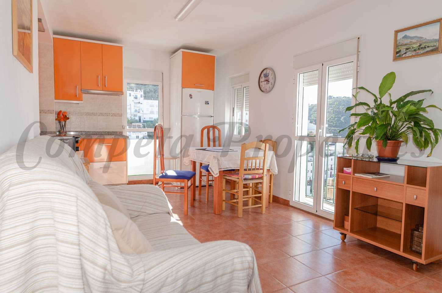 2 soveværelse Byhus til leje i Competa - € 600 (Ref: 9572194)