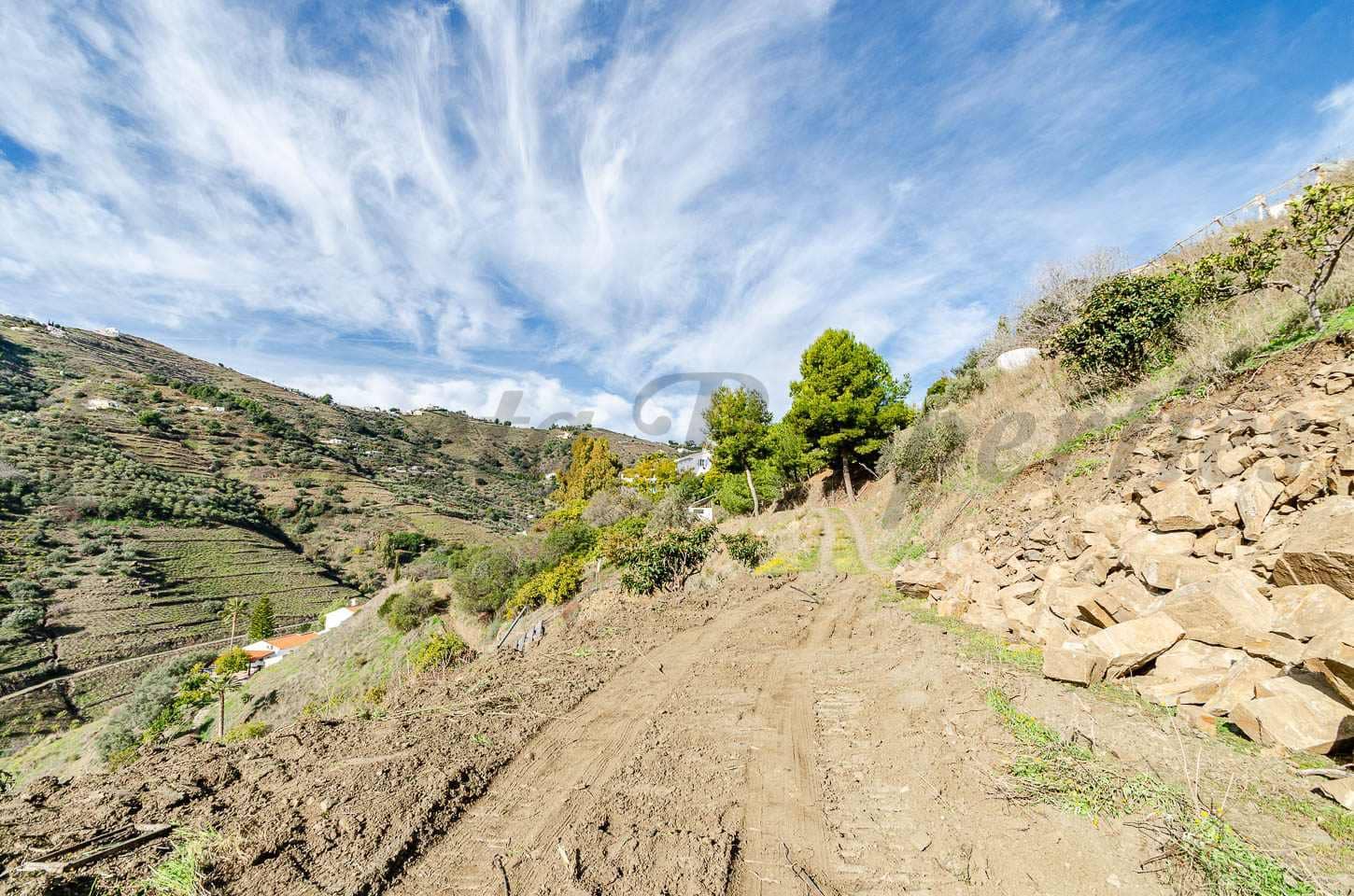 Finca/Landehus til salg i Competa - € 212.000 (Ref: 9572210)