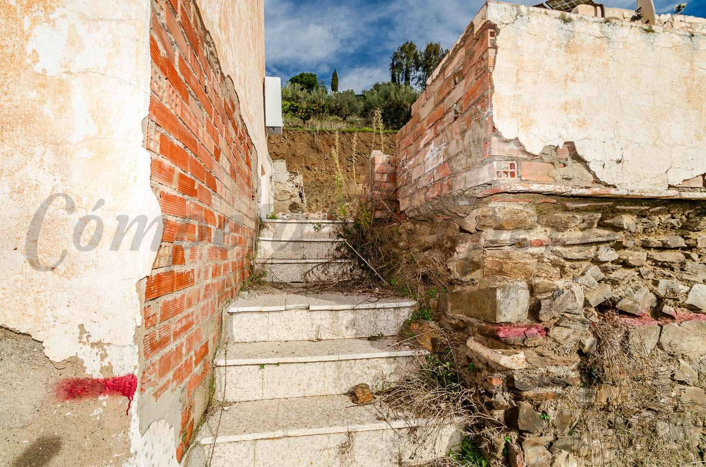 Finca/Landehus til salg i Competa - € 212.000 (Ref: 9572210)