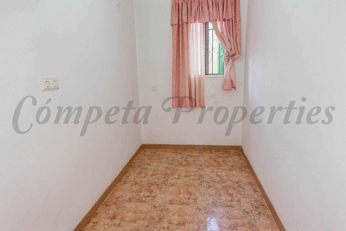 5 sovrum Villa till salu i Comares med pool - 295 000 € (Ref: 9575035)