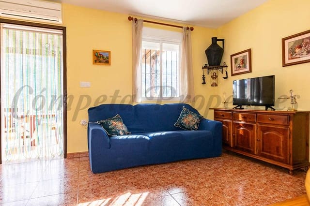 5 sovrum Villa till salu i Comares med pool - 295 000 € (Ref: 9575035)