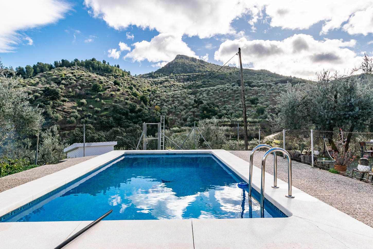 5 sovrum Villa till salu i Comares med pool - 295 000 € (Ref: 9575035)