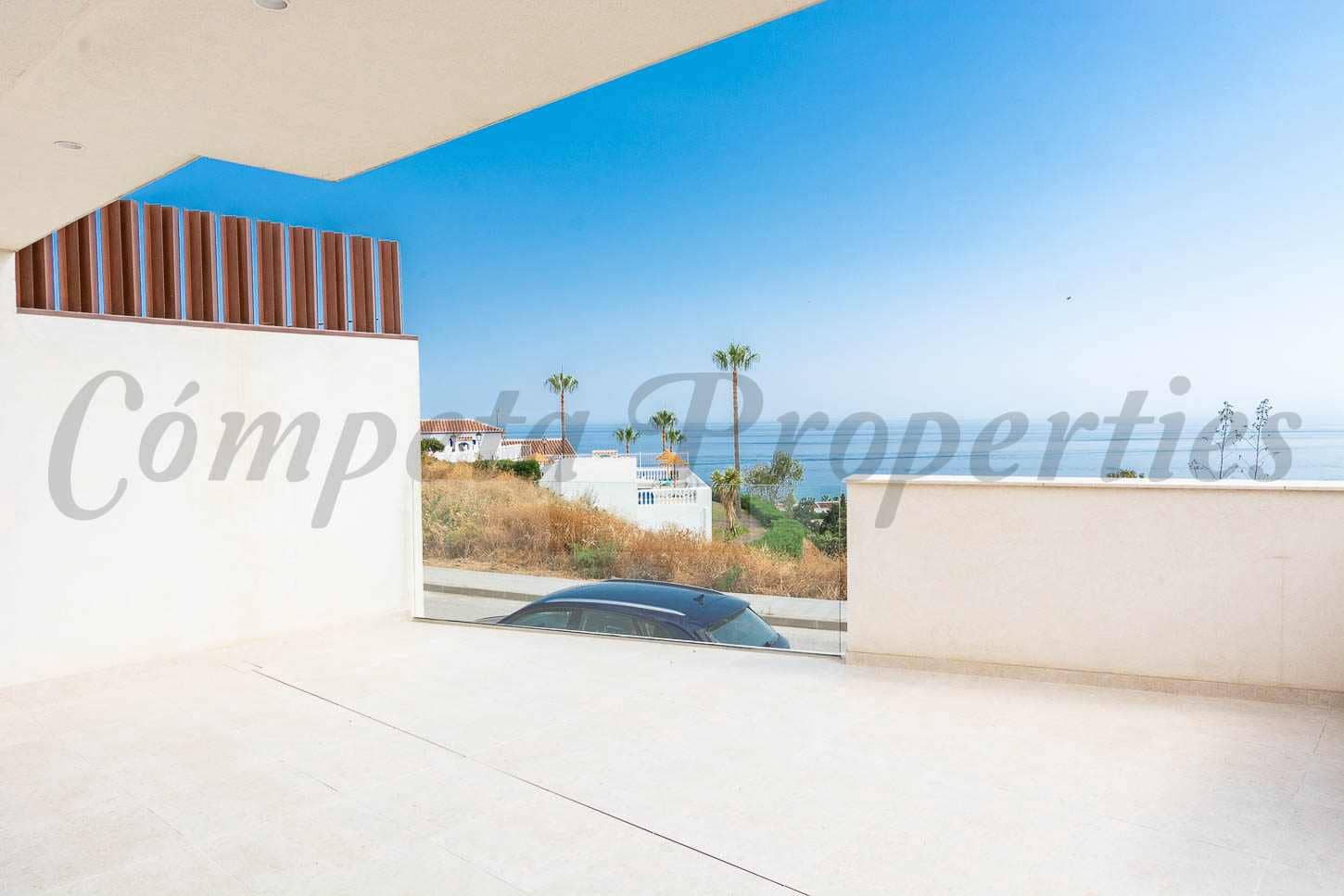 3 makuuhuone Rivitalo myytävänä paikassa Torrox-Costa mukana uima-altaan 
autotalli - 565 000 € (Ref: 9580363)