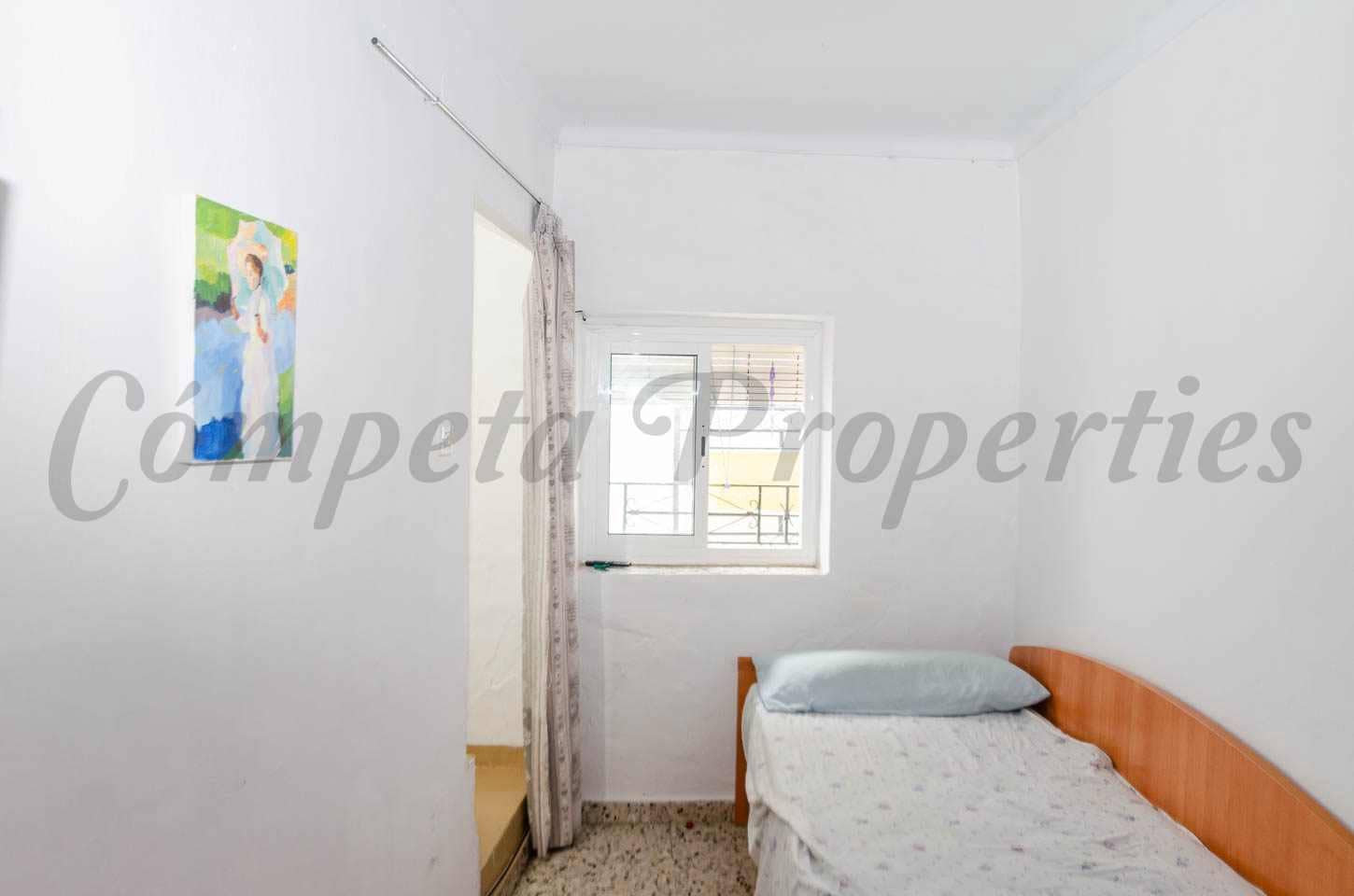 2 makuuhuone Omakotitalo myytävänä paikassa Torrox - 115 000 € (Ref: 9583478)