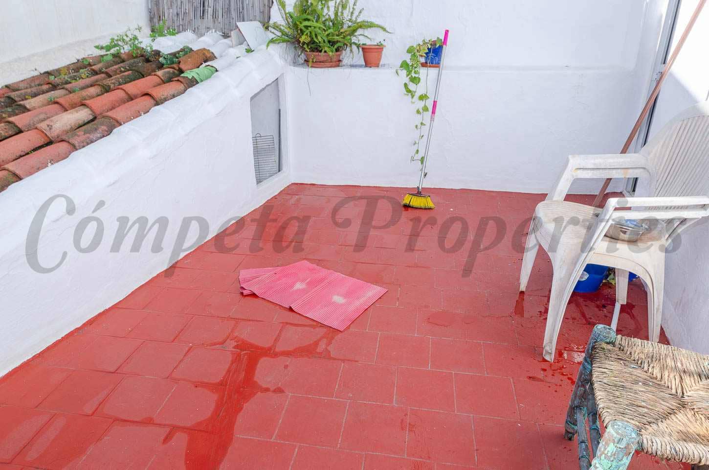 2 makuuhuone Omakotitalo myytävänä paikassa Torrox - 115 000 € (Ref: 9583478)