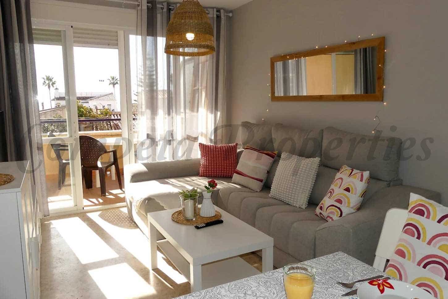 2 slaapkamer Appartement te huur in El Morche - € 800 (Ref: 9584970)