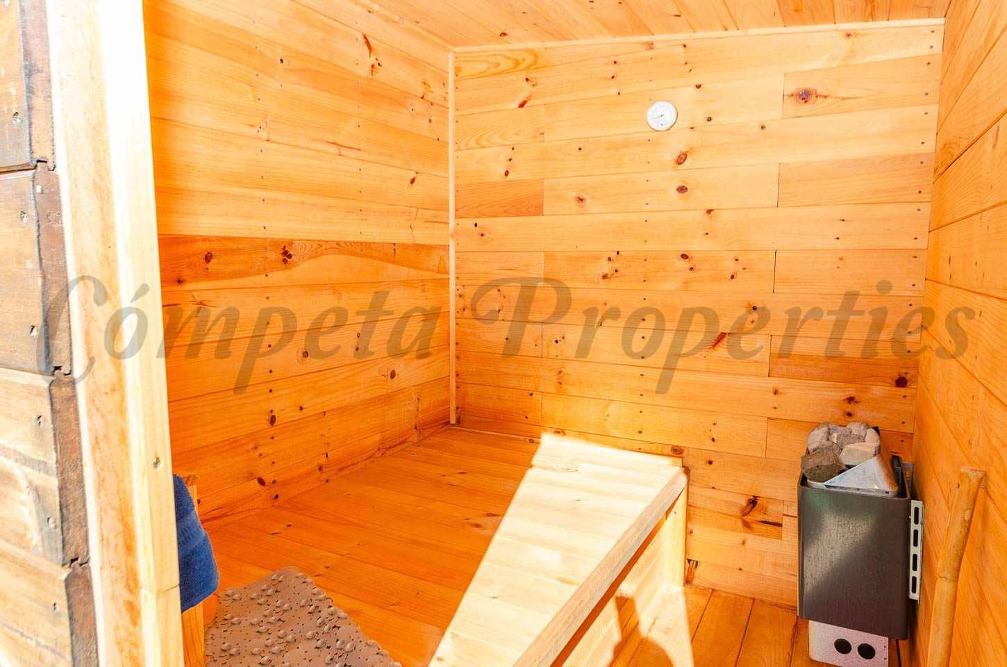 3 sovrum Finca/Hus på landet till salu i Torrox med garage - 299 000 € (Ref: 9592210)