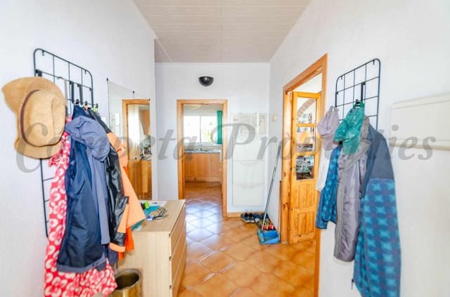 3 sovrum Finca/Hus på landet till salu i Torrox med garage - 299 000 € (Ref: 9592210)