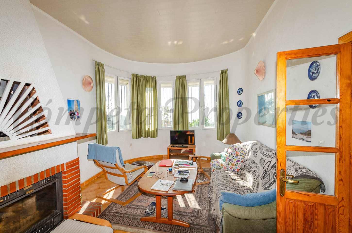 3 sovrum Finca/Hus på landet till salu i Torrox med garage - 299 000 € (Ref: 9592210)