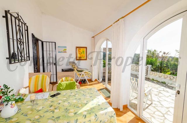 3 sovrum Finca/Hus på landet till salu i Torrox med garage - 299 000 € (Ref: 9592210)