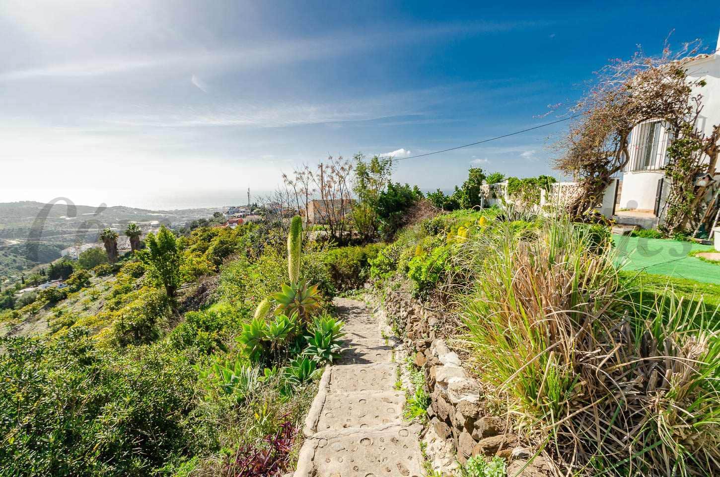 3 sovrum Finca/Hus på landet till salu i Torrox med garage - 299 000 € (Ref: 9592210)