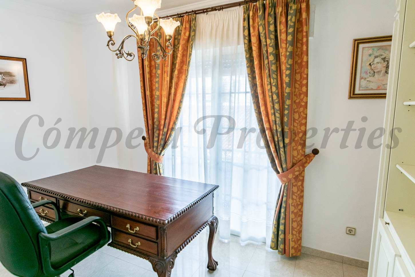 4 soveværelse Lejlighed til leje i Competa - € 1.100 (Ref: 9606790)