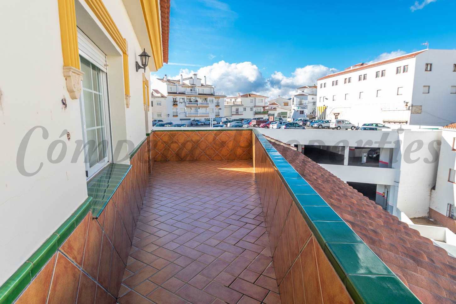 4 soveværelse Lejlighed til leje i Competa - € 1.100 (Ref: 9606790)