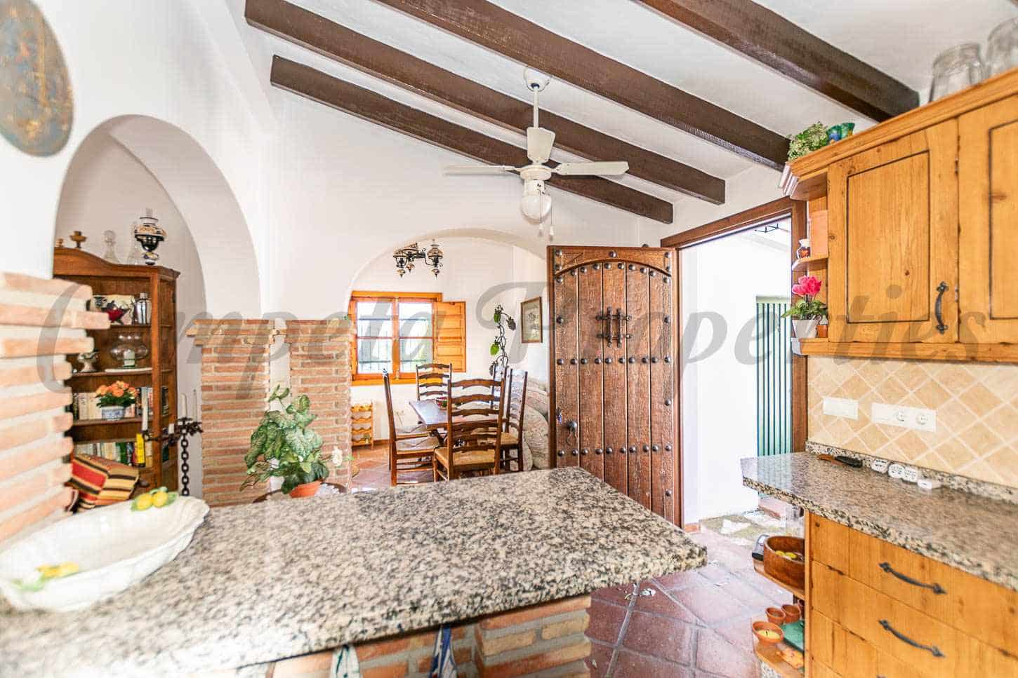 3 bedroom Villa for sale in Competa with pool - € 435,000 (Ref: 9609499)