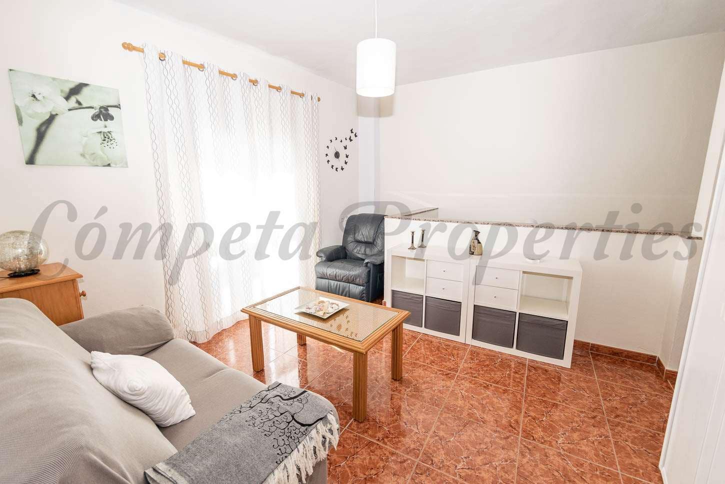 Casa de 3 habitaciones en Torrox en alquiler - 750 € (Ref: 9610200)