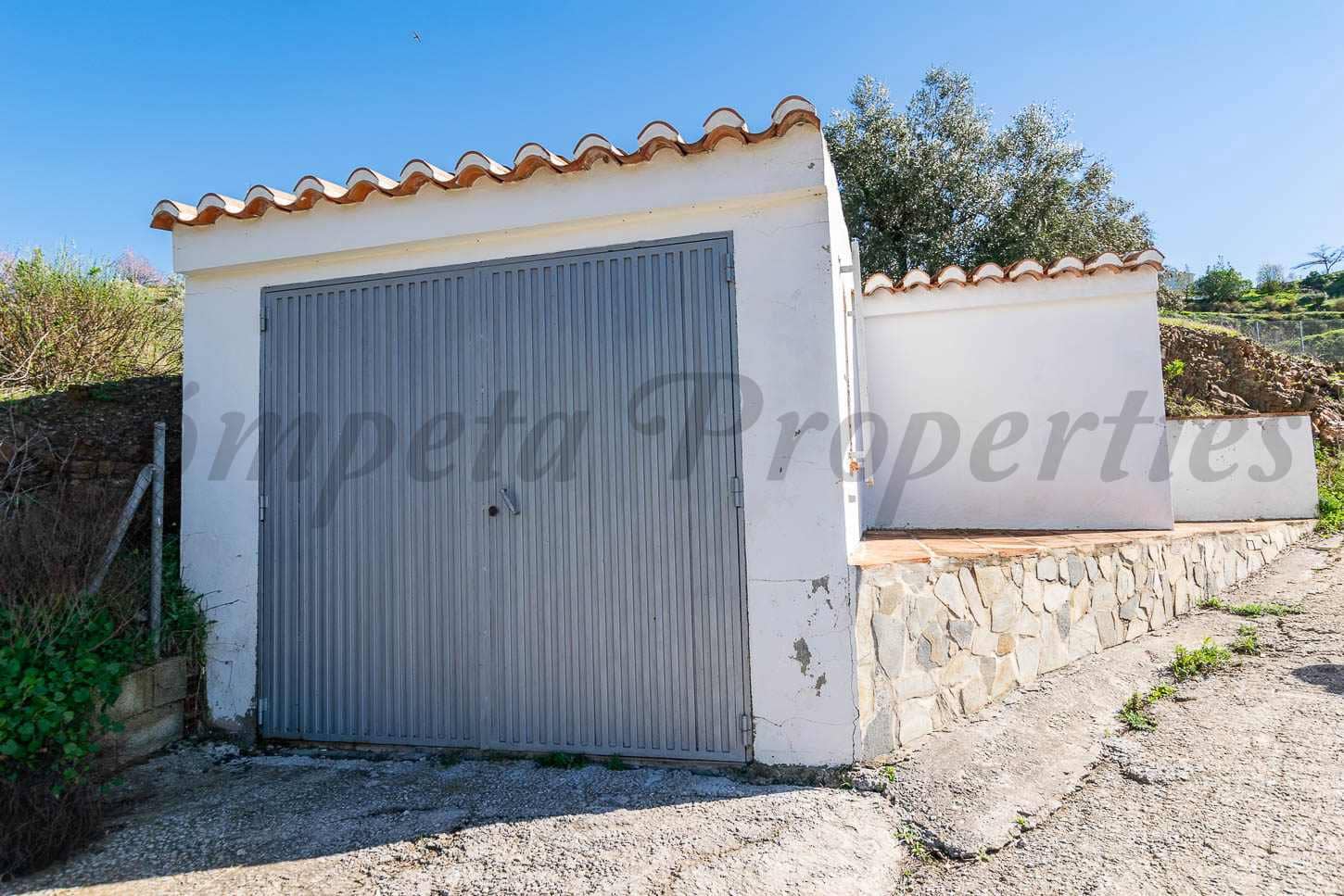 3 bedroom Finca/Country House for sale in Competa with pool garage - € 435,000 (Ref: 9618630)