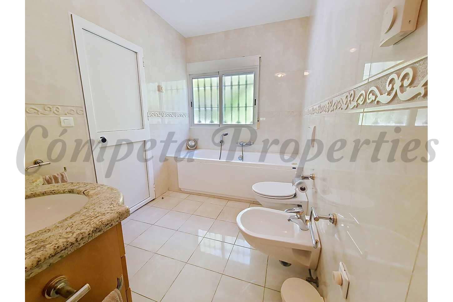 4 camera da letto Villa in vendita in Velez-Malaga con piscina - 890.000 € (Rif: 9631384)