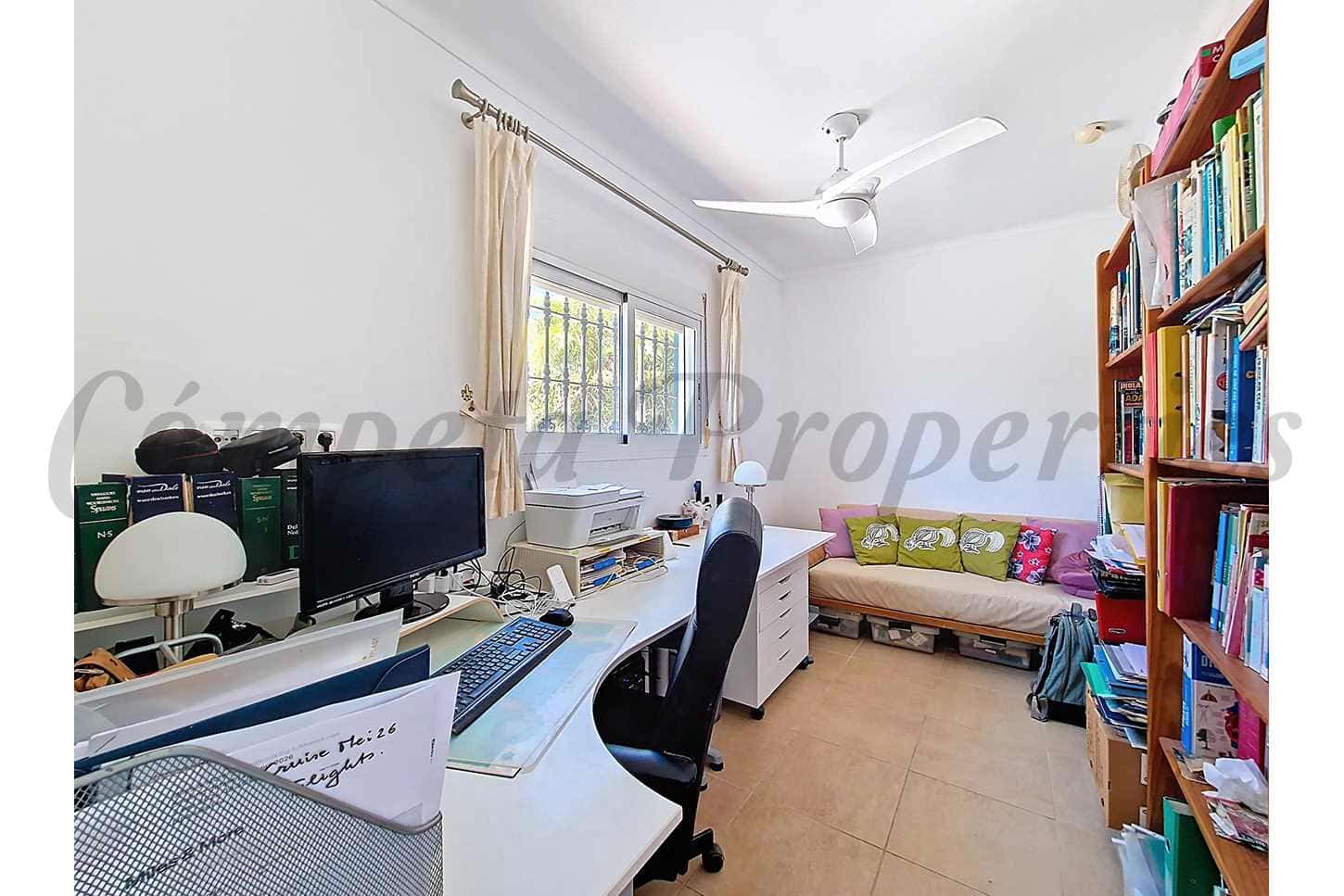 4 camera da letto Villa in vendita in Velez-Malaga con piscina - 890.000 € (Rif: 9631384)