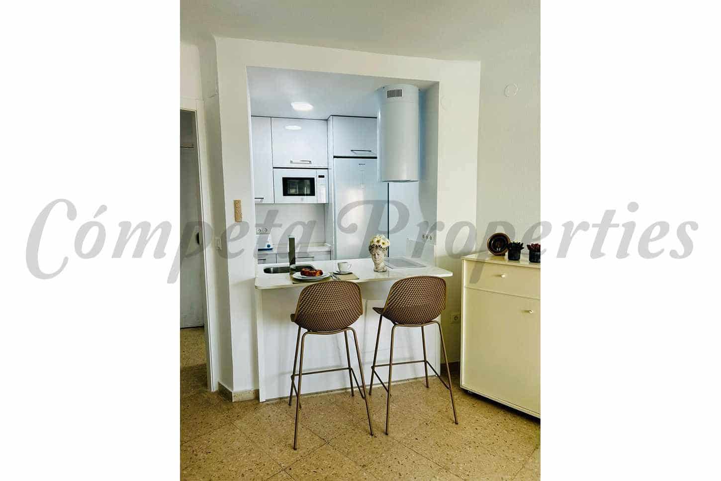 1 Zimmer Apartment zu vermieten in Torrox-Costa mit Pool - 650 € (Ref: 9635011)