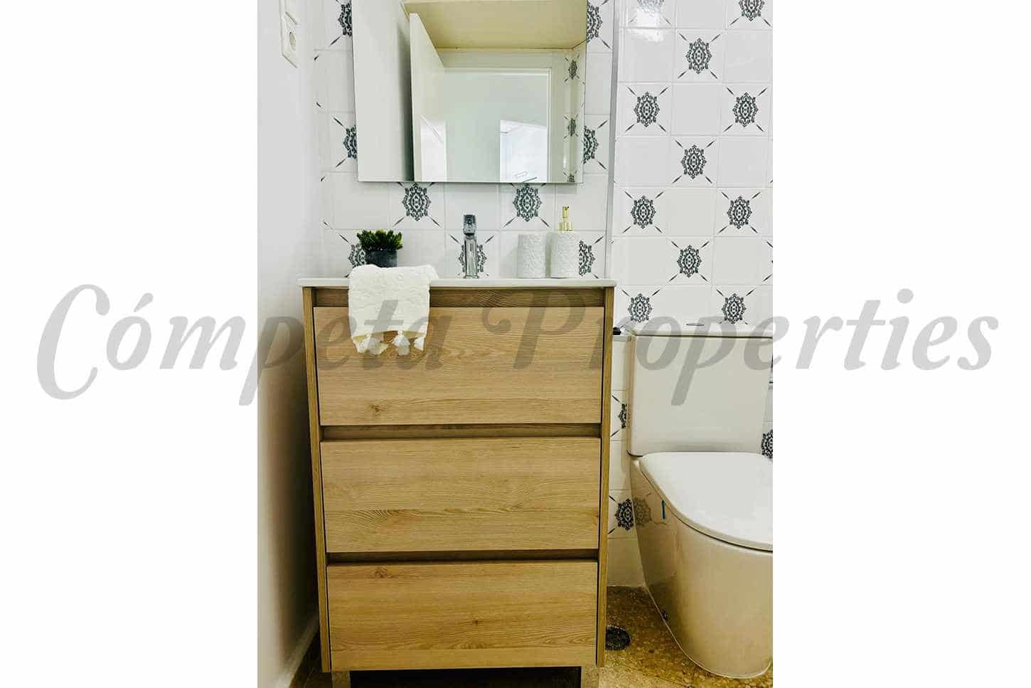 1 Zimmer Apartment zu vermieten in Torrox-Costa mit Pool - 650 € (Ref: 9635011)