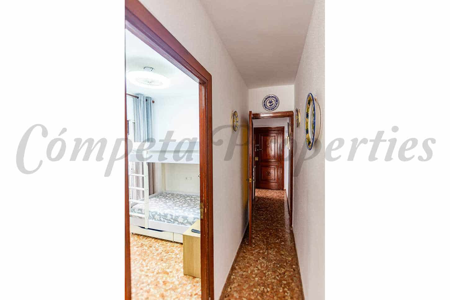 3 sovrum Lägenhet att hyra i Nerja - 1 100 € (Ref: 9649960)
