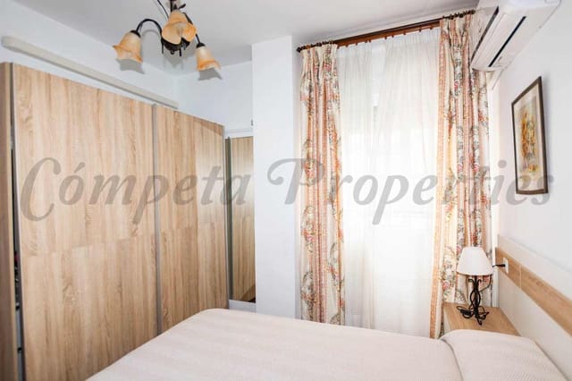 3 sovrum Lägenhet att hyra i Nerja - 1 100 € (Ref: 9649960)