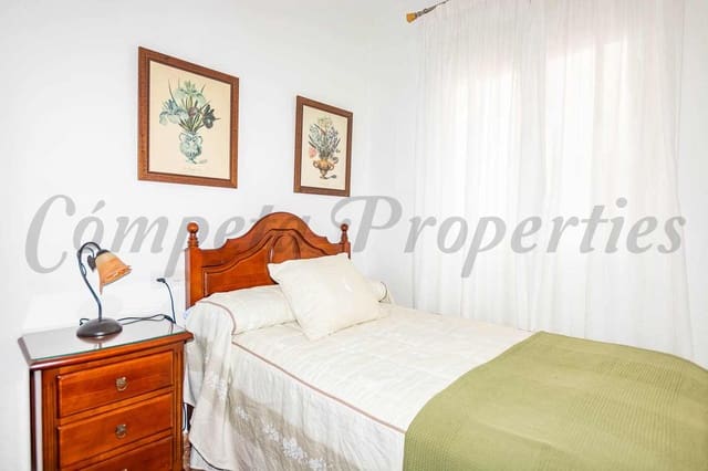 3 sovrum Lägenhet att hyra i Nerja - 1 100 € (Ref: 9649960)
