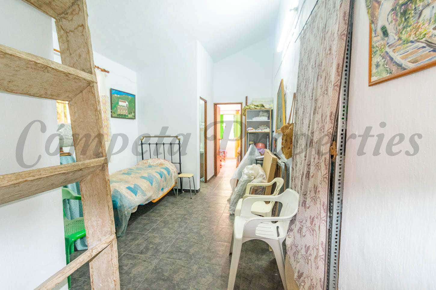 4 Zimmer Finca/Landgut zu verkaufen in Competa - 118.000 € (Ref: 9654271)