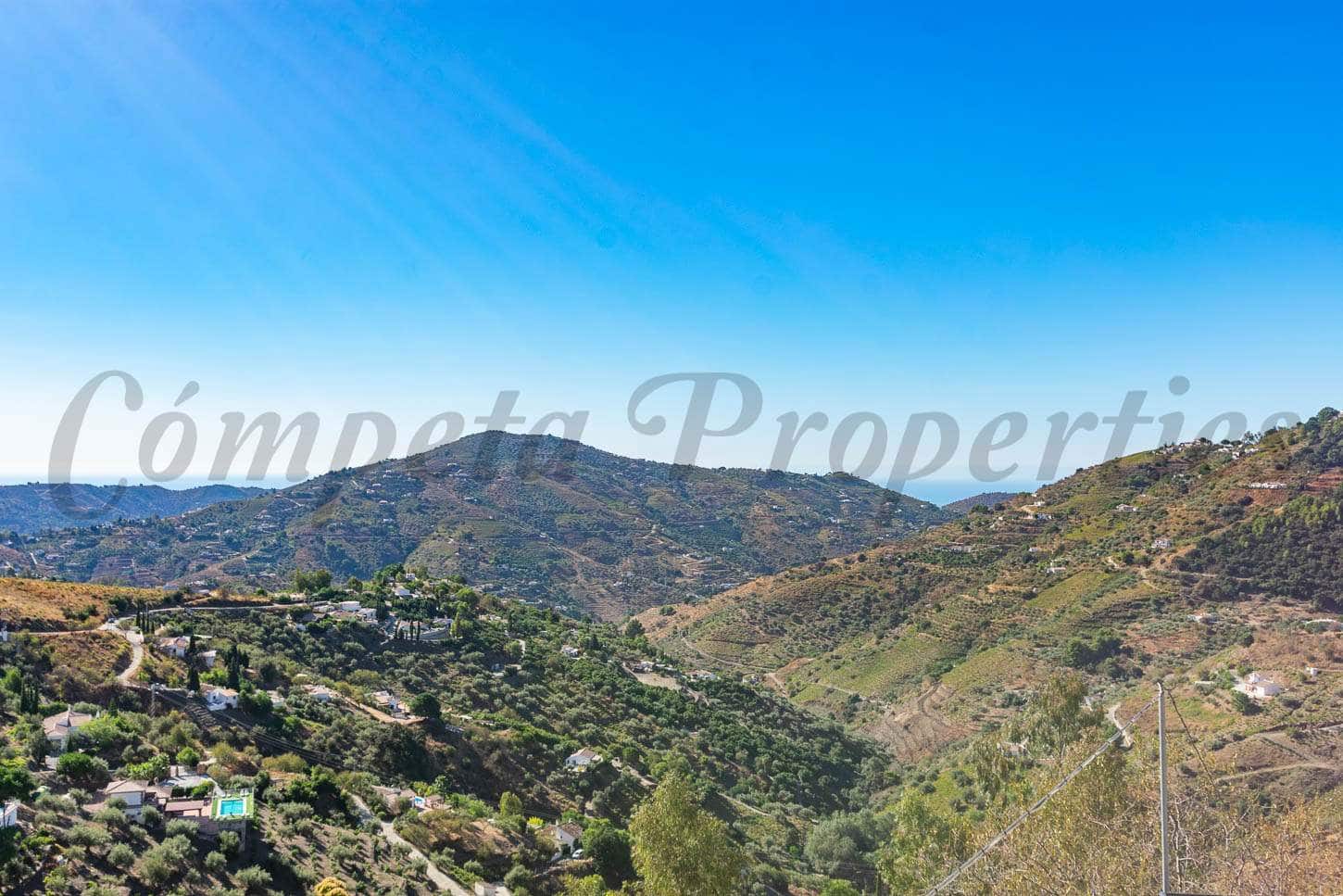 4 Zimmer Finca/Landgut zu verkaufen in Competa - 118.000 € (Ref: 9654271)