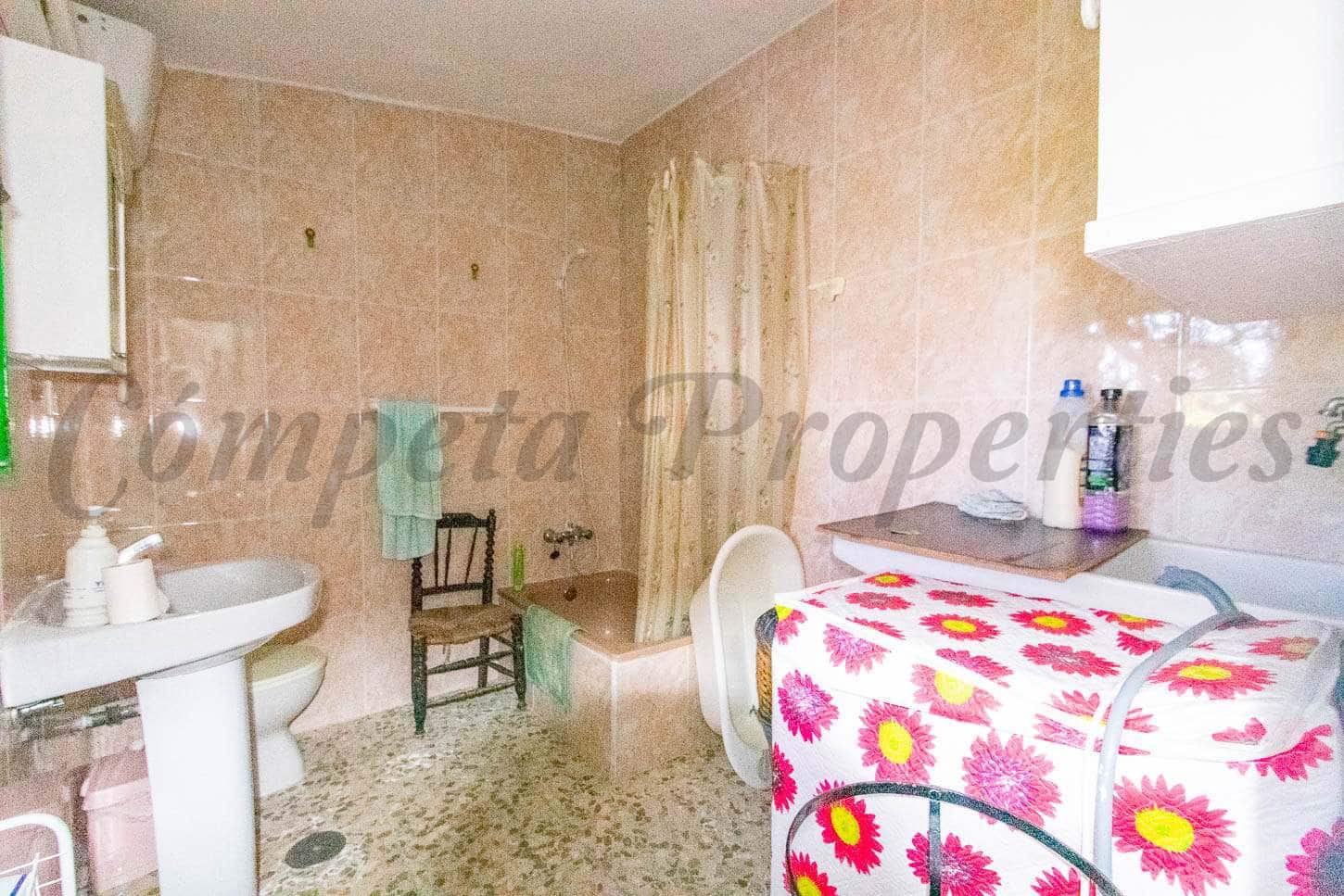 4 Zimmer Finca/Landgut zu verkaufen in Competa - 118.000 € (Ref: 9654271)