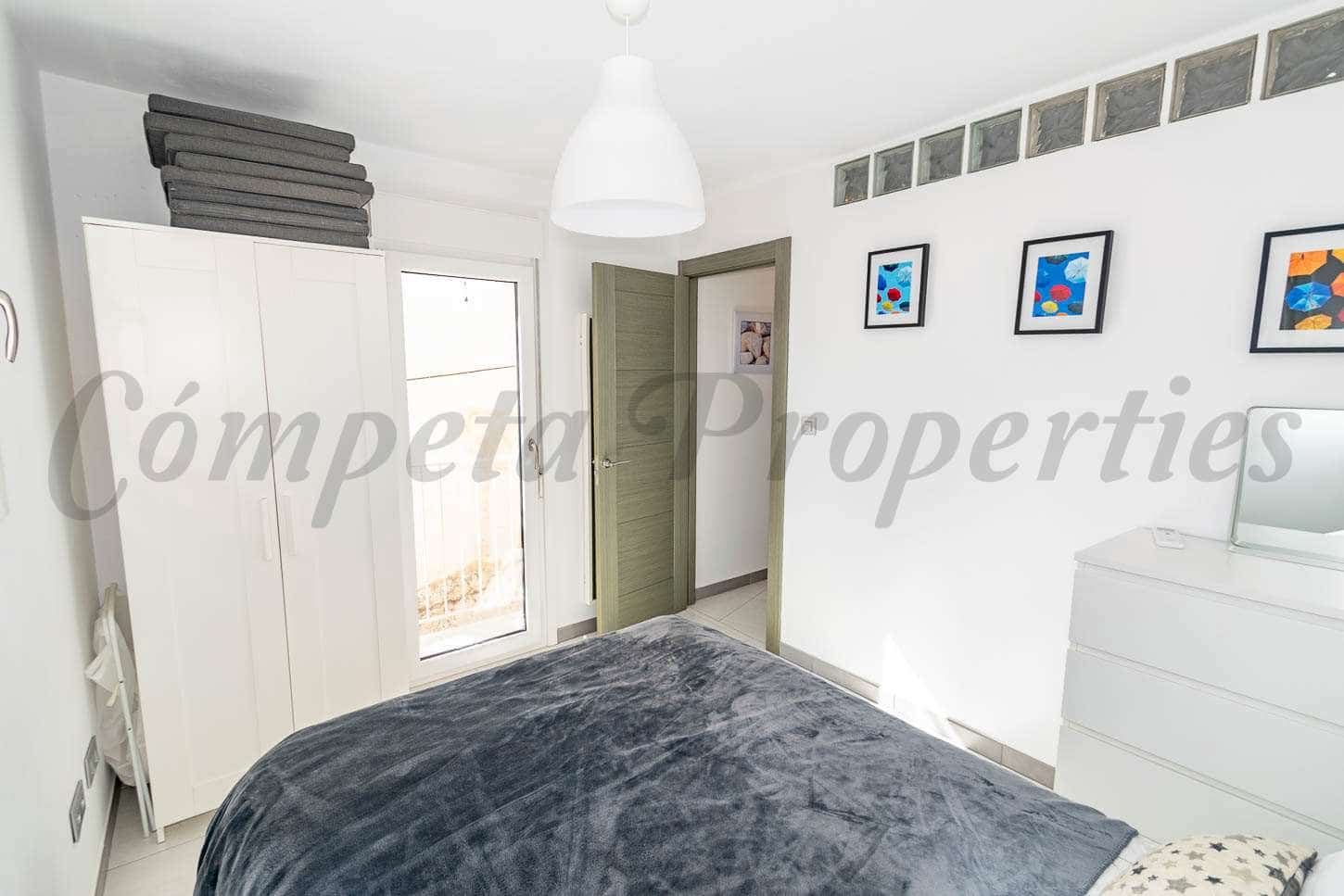 1 makuuhuone Omakotitalo myytävänä paikassa Torrox - 169 000 € (Ref: 9656859)