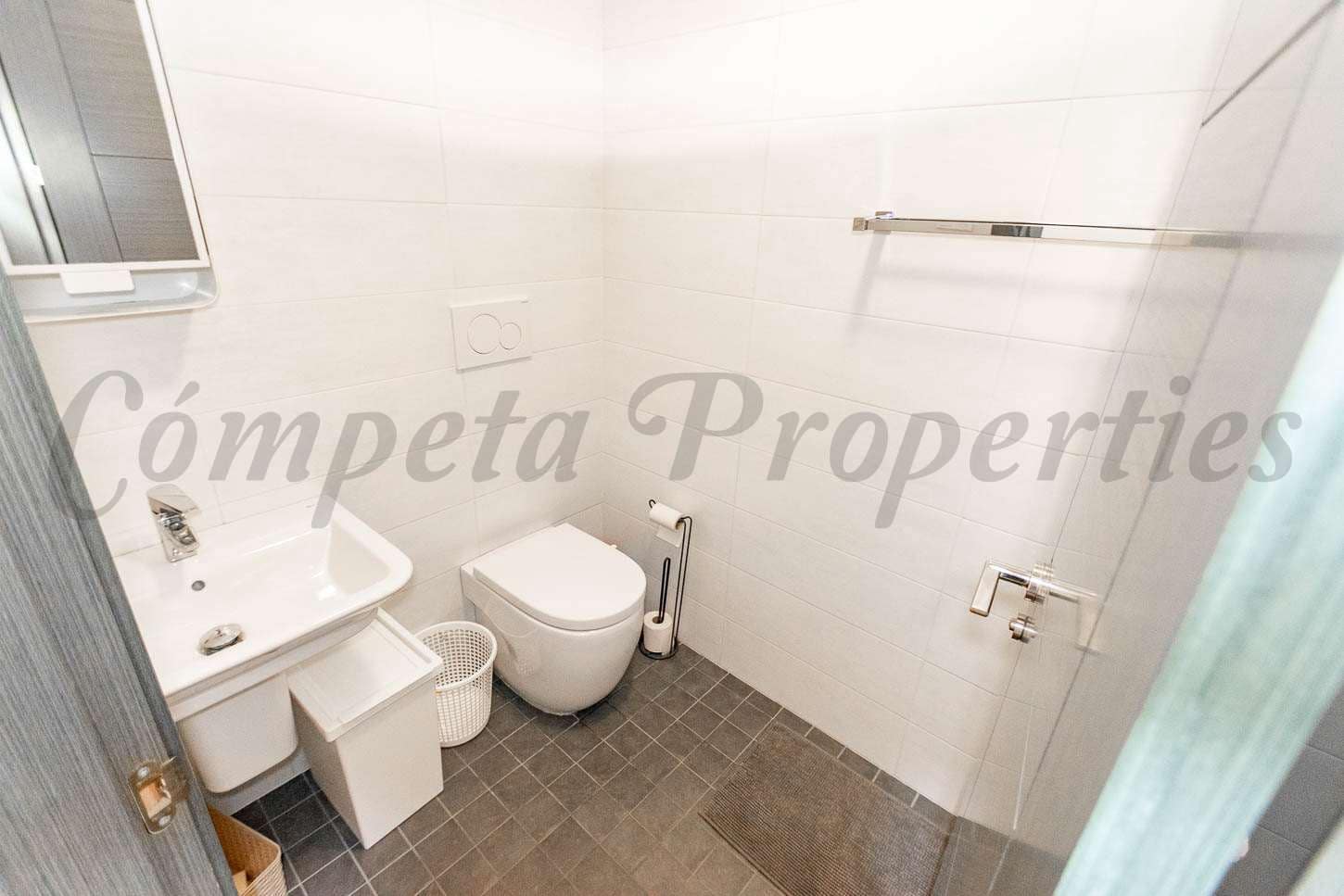 1 makuuhuone Omakotitalo myytävänä paikassa Torrox - 169 000 € (Ref: 9656859)